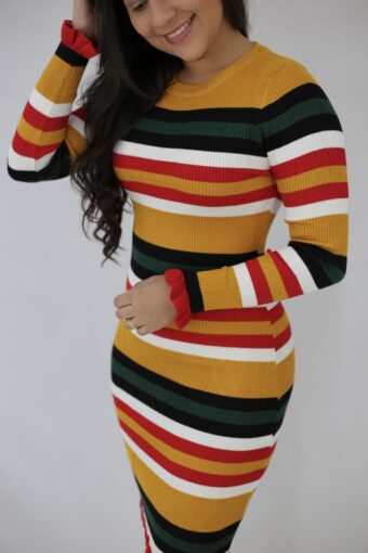 Vestido Tricot Listrado Iandra em Áquila Tauheny Store | Moda Evangélica