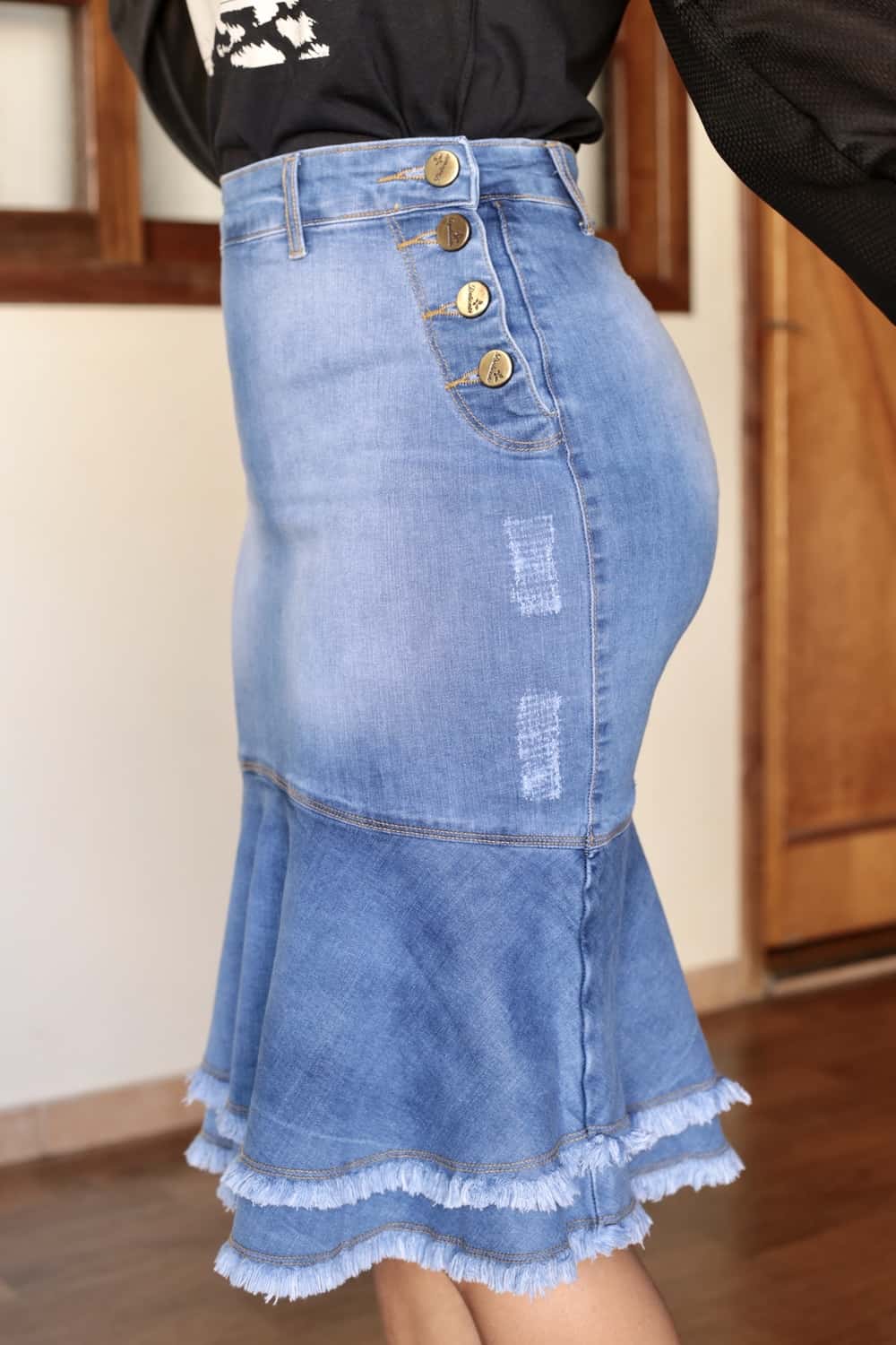 Saia Jeans Peplum Clara em Áquila Tauheny Store | Moda Evangélica