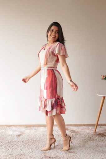 Vestido Floral com Babados em Áquila Tauheny Store | Moda Evangélica