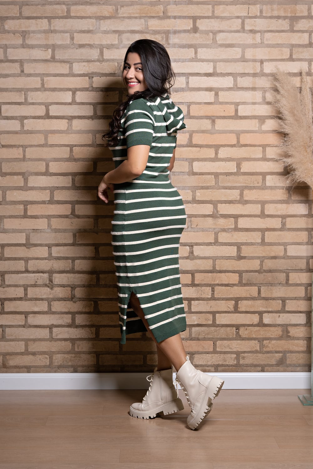 Vestido Tricot Giovanna | Áquila Tauheny Store | Moda Evangélica e Executiva | Coleção Inverno